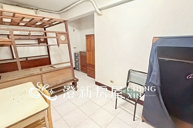 香山三房公寓只要13000/秒殺物件/台水台電台瓦/傢俱齊全（第8張）
