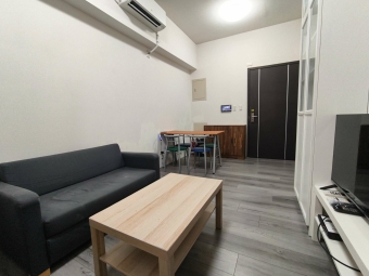 星鴻社宅🏘️僅此一戶稀有釋出 平車兩房🧳直接入住（第8張）