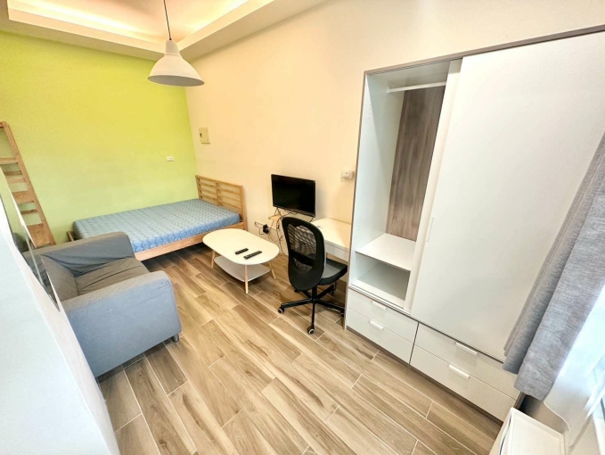 超大空間~強採光~獨洗曬 衛浴開窗（第1張）