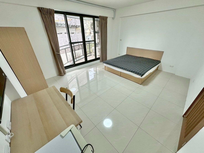 雙租屋補助🍀陽台獨洗🍀子母車🍀近嶺東大坪數（第2張）