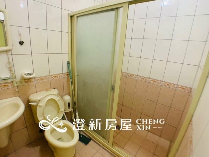 🎉金山街面力行路套房/走路上班進園區 🎉洗澡使用瓦斯/超低電費/飲水機/垃圾集中 - Image 4