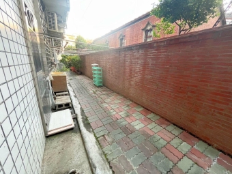 台電✨獨洗✨超大間✨固定機車位✨乾溼分離（第9張）