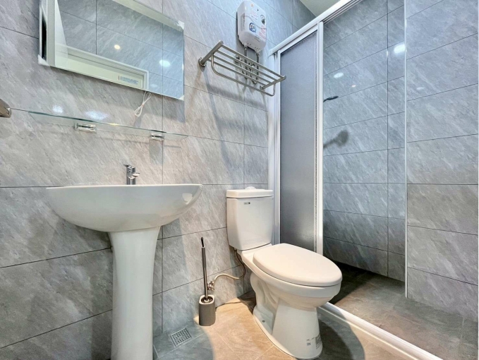 蓁心推薦💖✨可租補✨超大套房✨陽台獨洗✨全新未住R02(第11張)