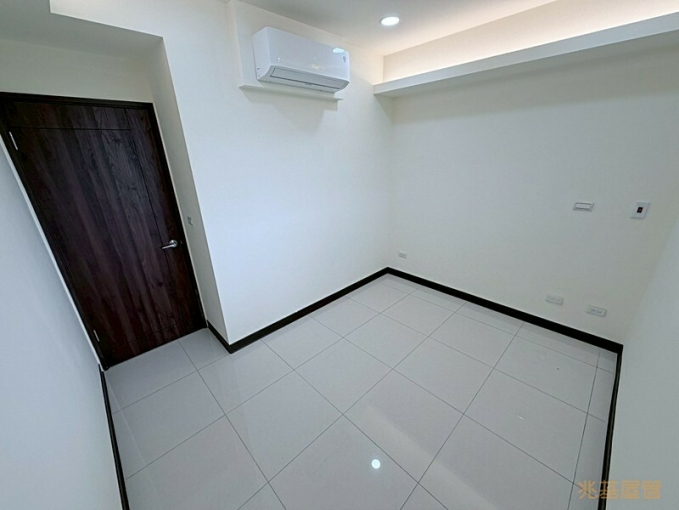 兆基社會住宅🏠📍雪梨灣景觀房.租金已含管理費（第8張）