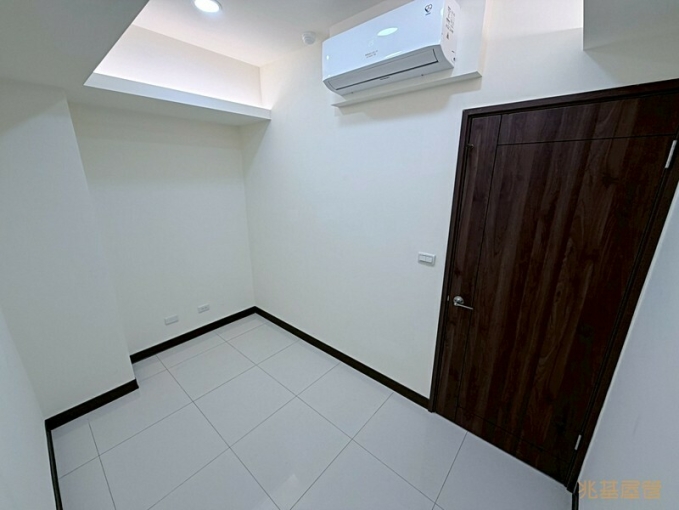 兆基社會住宅🏠📍雪梨灣景觀房.租金已含管理費（第12張）