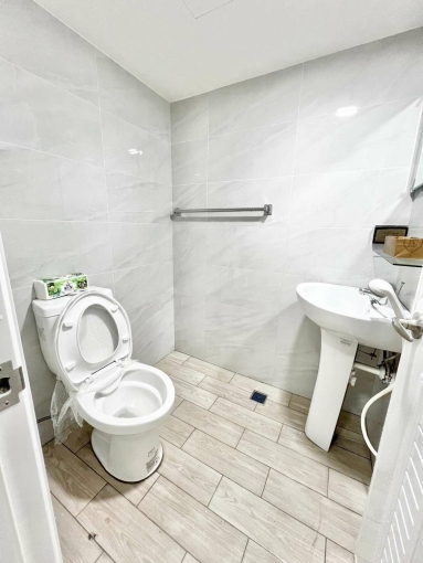 聽說有個蛋捲很紅⚡可租補✨陽台獨洗💕近中國醫 科博館⚡宇你相見（第9張）