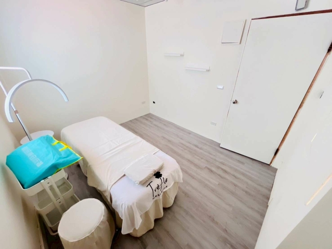 租客勞基法免費諮詢💖 北區/可營燈可短租半年 美業/推拿！適合！便宜工作室‼️包水包電‼️（第5張）