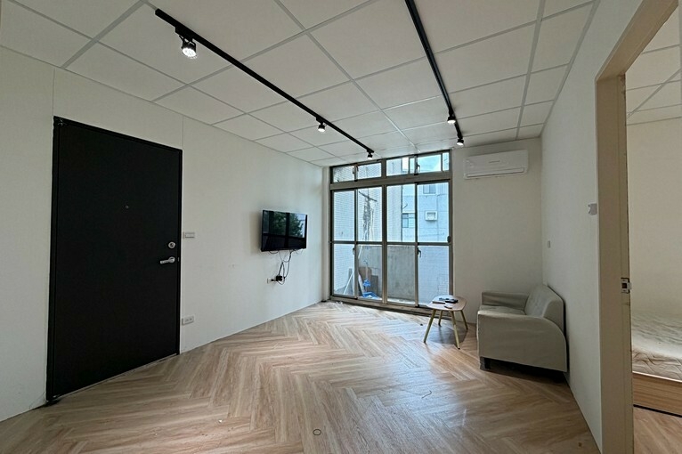 💓大直美麗華/捷運劍南路站/可養貓咪/陽台大三房二廳（第2張）
