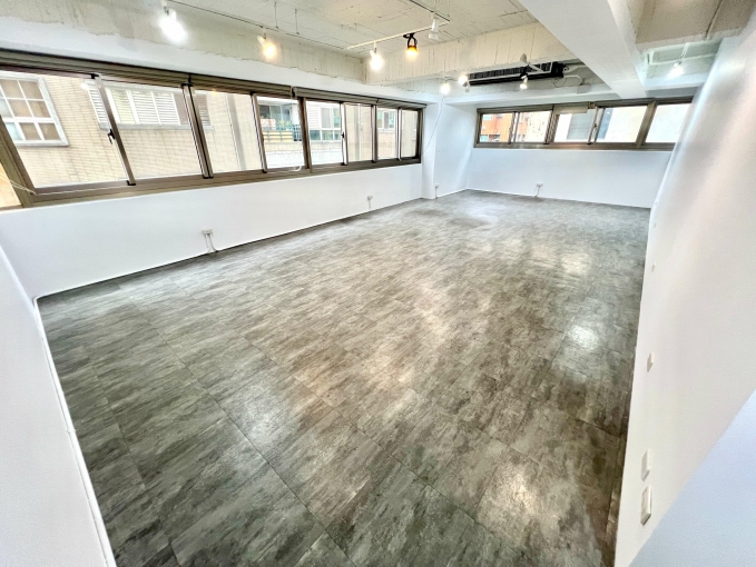 附隔間🍀電梯🍀屋況佳🍀可營業登記（第1張）