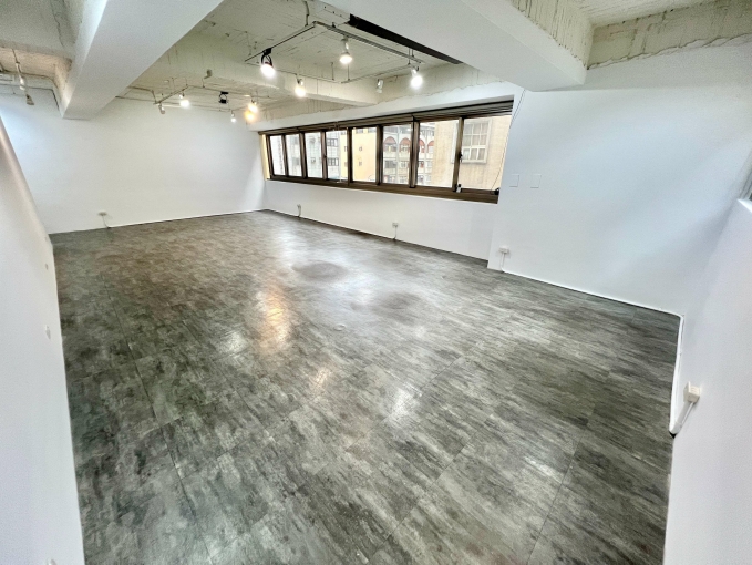 附隔間🍀電梯🍀屋況佳🍀可營業登記（第6張）