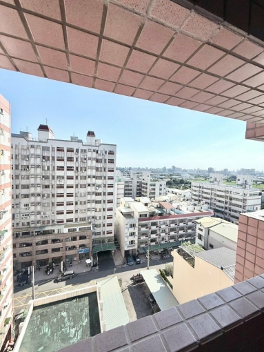 二房二廳🏠陽台獨洗🏠租屋補助🏠電梯🏠子母車🏠流理台🏠可戶籍🏠管理員🏠家具電全配（第6張）
