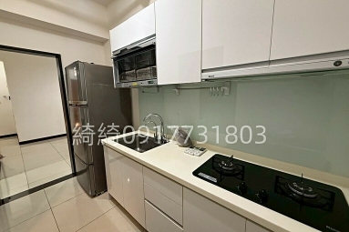 租屋找77🌟站前稀有社區電梯,雙陽台兩房（第12張）