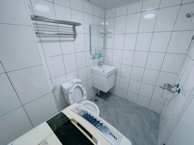 西區優質地段高樓層套房（第1張）