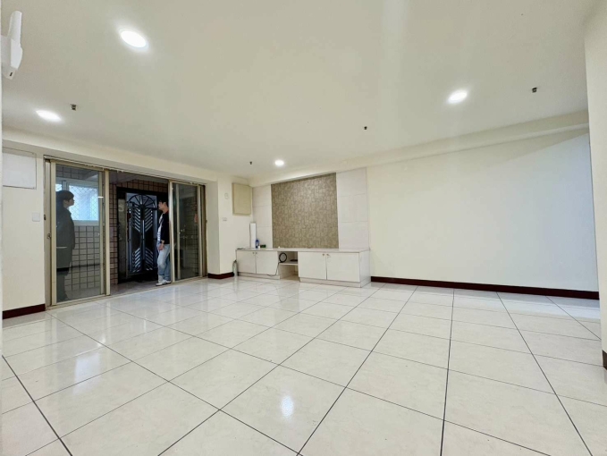 【普天大廈】北屯三房平車🌈空屋⭐可寵⭐可租補🌳 - Image 1