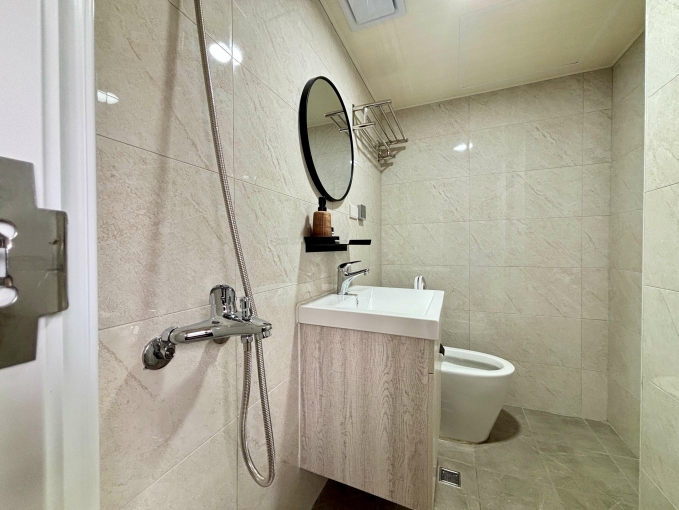 可半年租☆租補☆全新裝潢電梯套房（第8張）