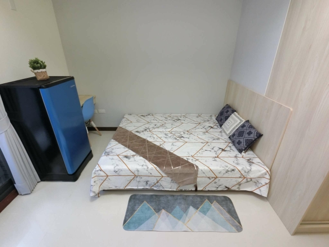 🏡全新套房🏡3分鐘豐原交流道旁/走路岸里國小/交通便利/可租補/雙租補/陽台獨洗曬/精緻套房 - Image 2