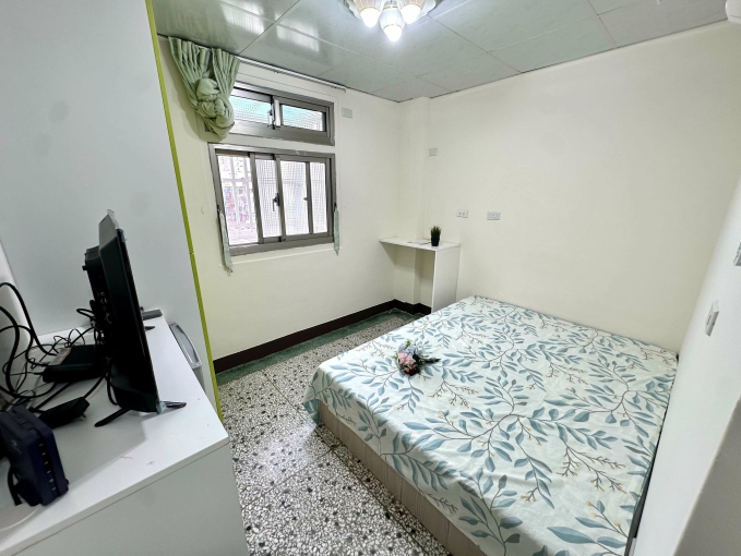 聽說有個蛋捲很紅⚡可租補✨可貓貓💕近一中 中友⚡宇你相見（第1張）