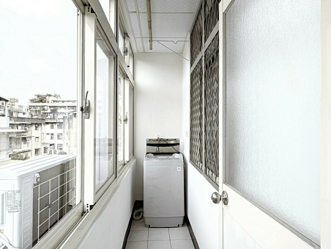 💓市政府捷運站/陽台雅房/可租補/共用廚房客廳(第4張)