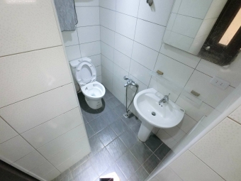 東山路❤️租補❤️陽台洗衣機（第9張）