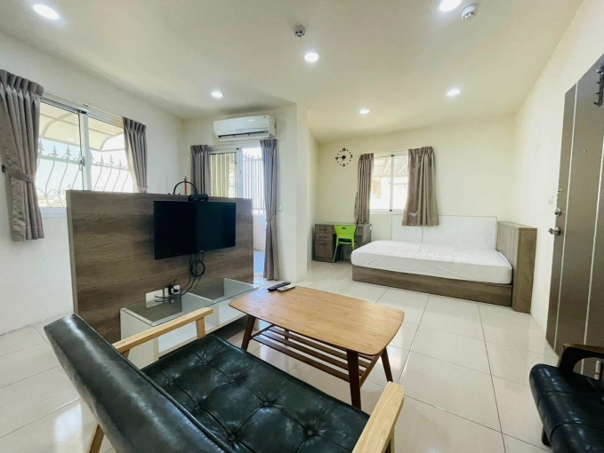 南科族最愛大坪數陽台採光套房（第1張）