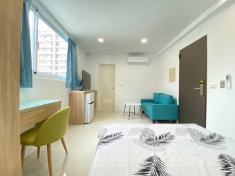 逢甲租補超新套房*陽台獨洗曬*沙發~（第8張）