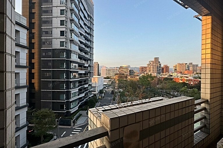 💓松山捷運/電梯管理/陽台大套房/台電帳單/首月租金優惠（第6張）