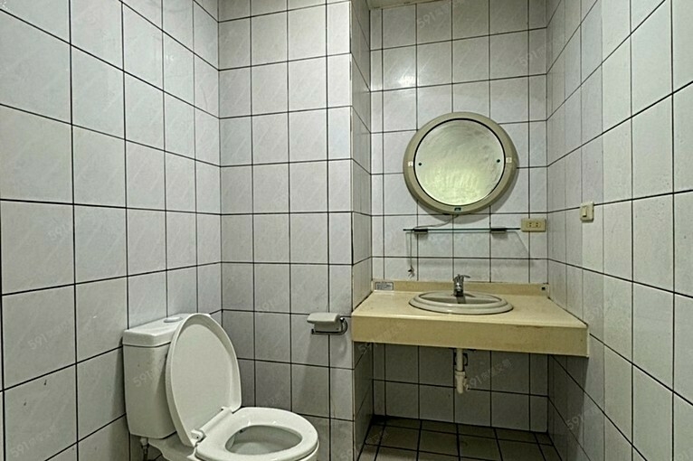 💓松山捷運/電梯管理/陽台大套房/台電帳單/首月租金優惠（第5張）