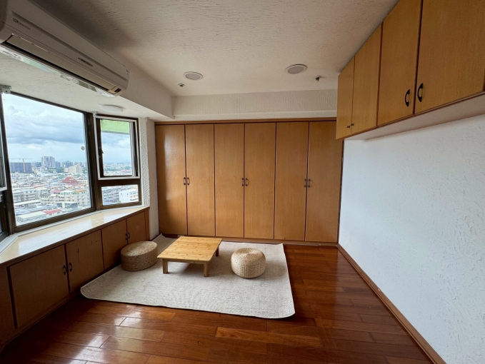 東區-夢時代商圈-3房平車-禁寵 - Image 7