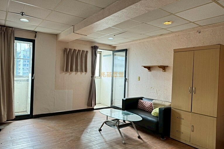 兆基社會住宅🏠友善屋源🧡中山國小站電梯套房、可租補入籍免(第1張)