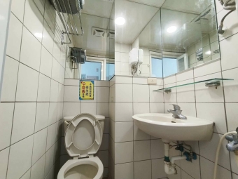 獨曬可貓可租補 | 西屯逢甲商圈秒殺套房（第3張）