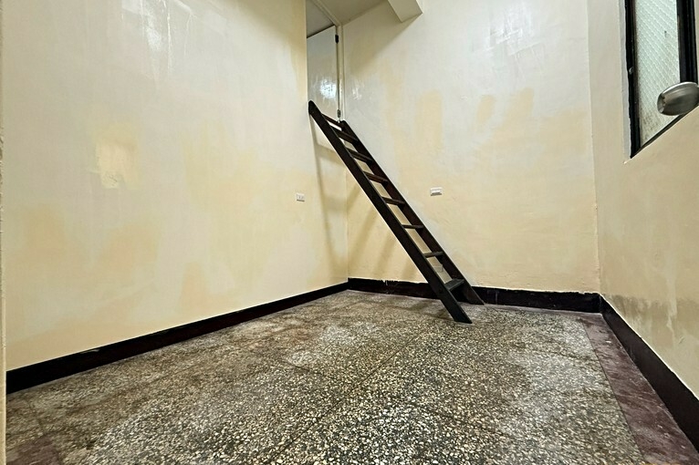 兆基社會住宅🏡南新街一樓✅膝蓋救星✅門口可停車3房1廳✅(第2張)