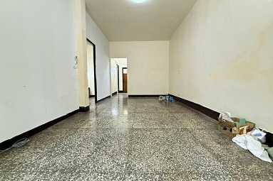 兆基社會住宅🏡南新街一樓✅膝蓋救星✅門口可停車3房1廳✅（第1張）