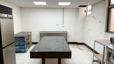 正文心路近山西路9米面寬雙透店（第15張）