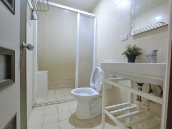 中華路❤️女生宿舍❤️電梯❤️（第7張）