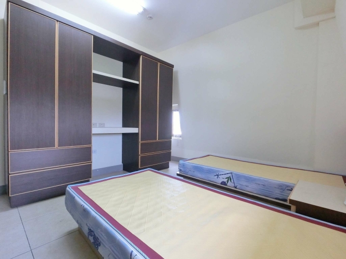 中華路❤️女生宿舍❤️電梯❤️(第2張)