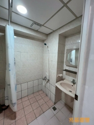 兆基社會住宅🏠中正高樓套房/全新家俱/可租補入籍（第4張）