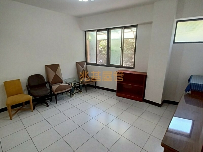 兆基社會住宅🏠~大慶前區~低樓層乾淨全配兩房⛳️（第2張）