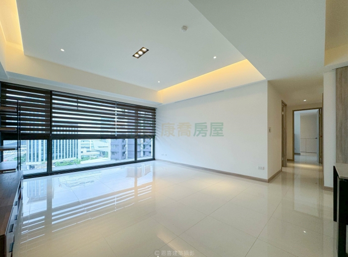💙南港LaLaport泳池社區|寵物友善|雙主臥雙車位(第1張)