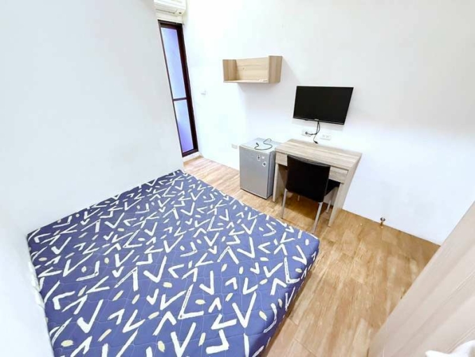 租補+☆電梯套房☆陽台獨洗曬☆子母車（第5張）