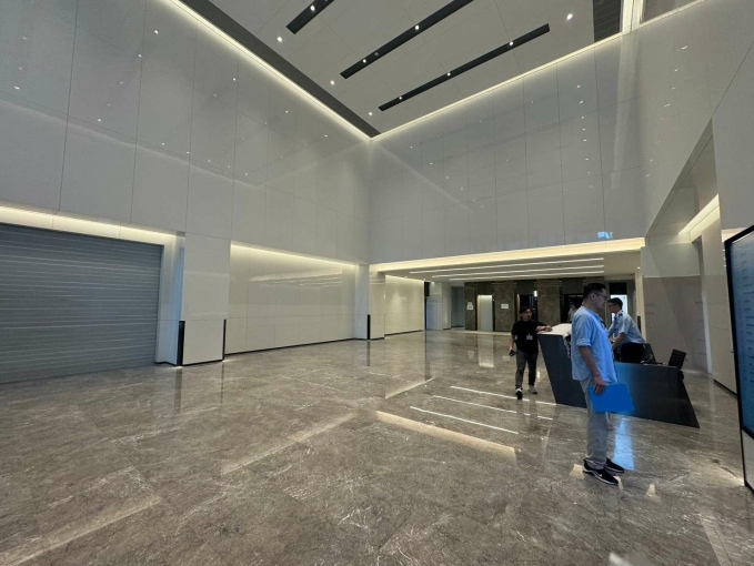 👍免仲介費*松江南京站共構*特A級商辦*一層一戶*專車接送（第1張）