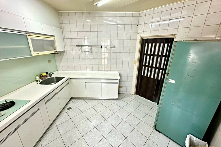 兆基社會住宅🏠稀有超大電梯四房可租補有車位（第9張）