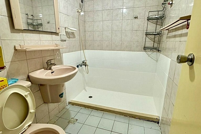 兆基社會住宅🏠稀有超大電梯四房可租補有車位（第11張）