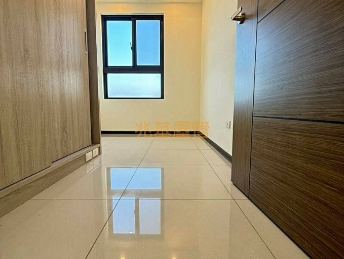 兆基社會住宅🏠佛渡有緣人✅秒殺景觀✅超採光2房1大廳1衛✅（第4張）