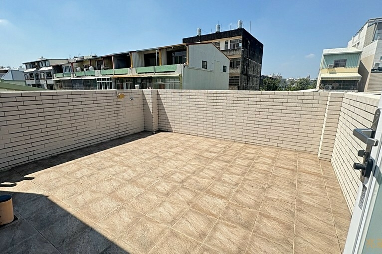 兆基社會住宅🏠可租補/自地自建大平房庭院車棚、採光通風絕(第8張)