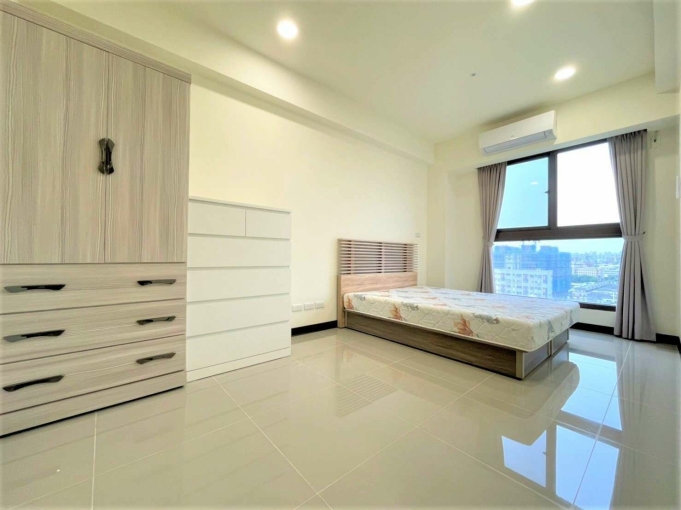 台中火車站秀泰旁最便利舒適清新宅 - Image 4