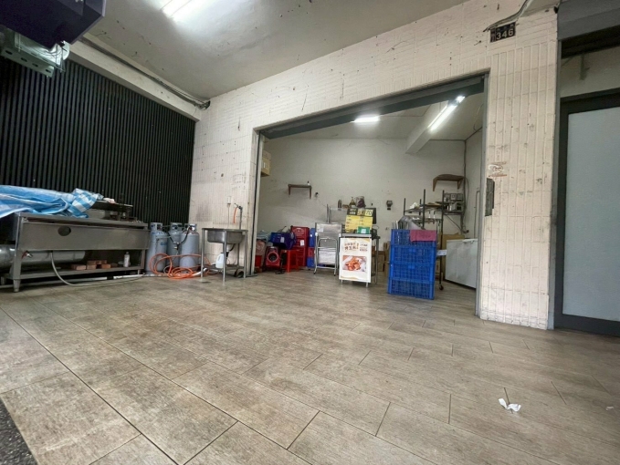 店面 高工商圈 人潮多❣️（第2張）