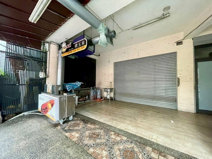 店面 高工商圈 人潮多❣️（第1張）