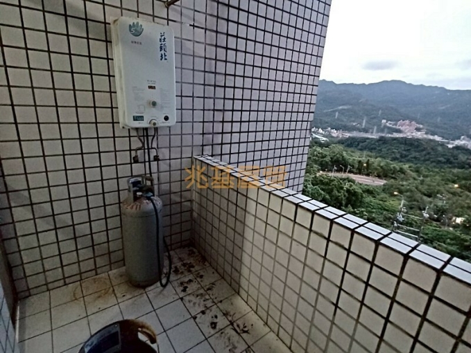 兆基社會住宅🏠⛳️歐鄉別墅~兩層乾淨大四房好停車~⛳️（第13張）