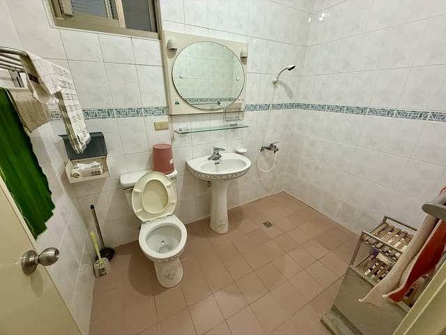 @漂亮透天1~3樓.雙車位@近龍潭804醫院.武漢國中.三大房.大客廳.漂亮裝璜.傢俱齊全 - Image 11