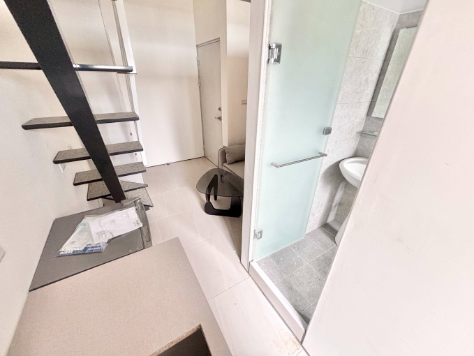 🧡加賴約🧡電梯新屋🧡可以短租🧡租屋補助🧡陽台獨洗🧡精美樓中樓🧡（第9張）